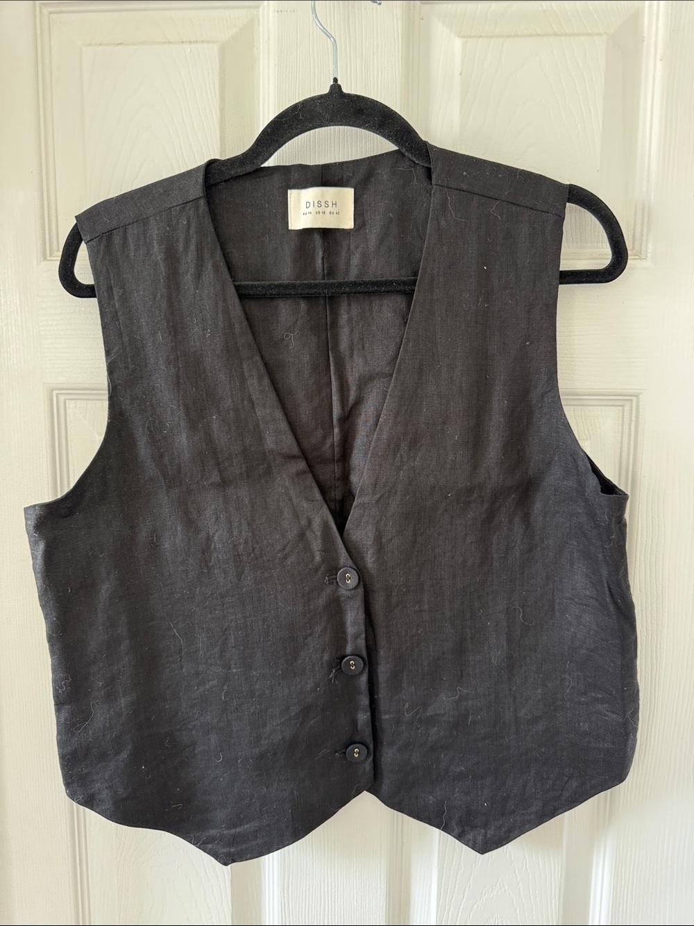 DISSH Black Sleeveless Button Vest